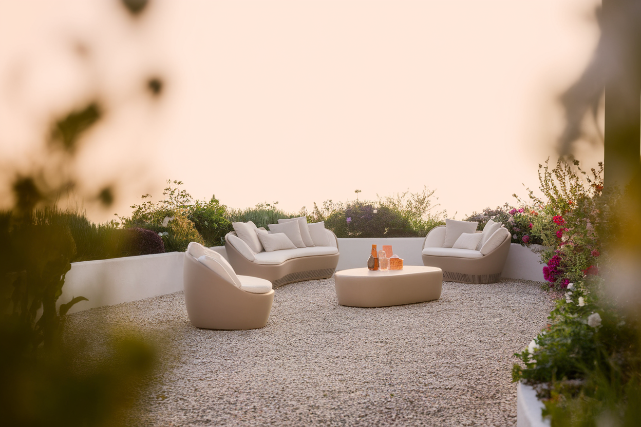 Terrasse en Gravier : 7 Idées d'Aménagement qui Transforment Votre Espace